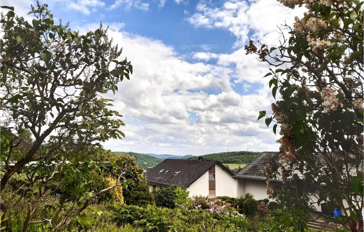 Beautiful Apartment In Dillenburg With Kitchen Esterno foto