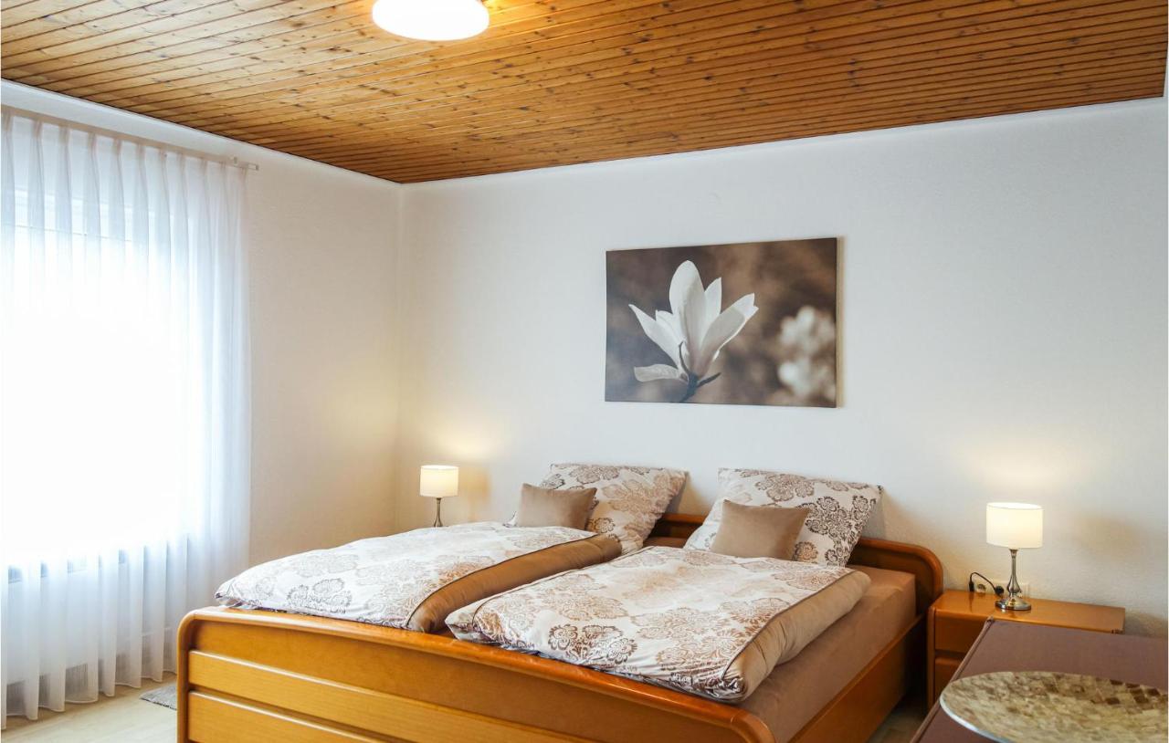 Beautiful Apartment In Dillenburg With Kitchen Esterno foto